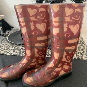 Authentic Burberry Heart Logo Rubber Boots 7